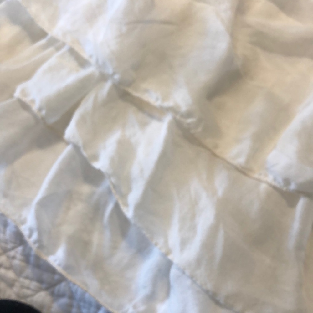 Cream Top - Picture 2 of 4